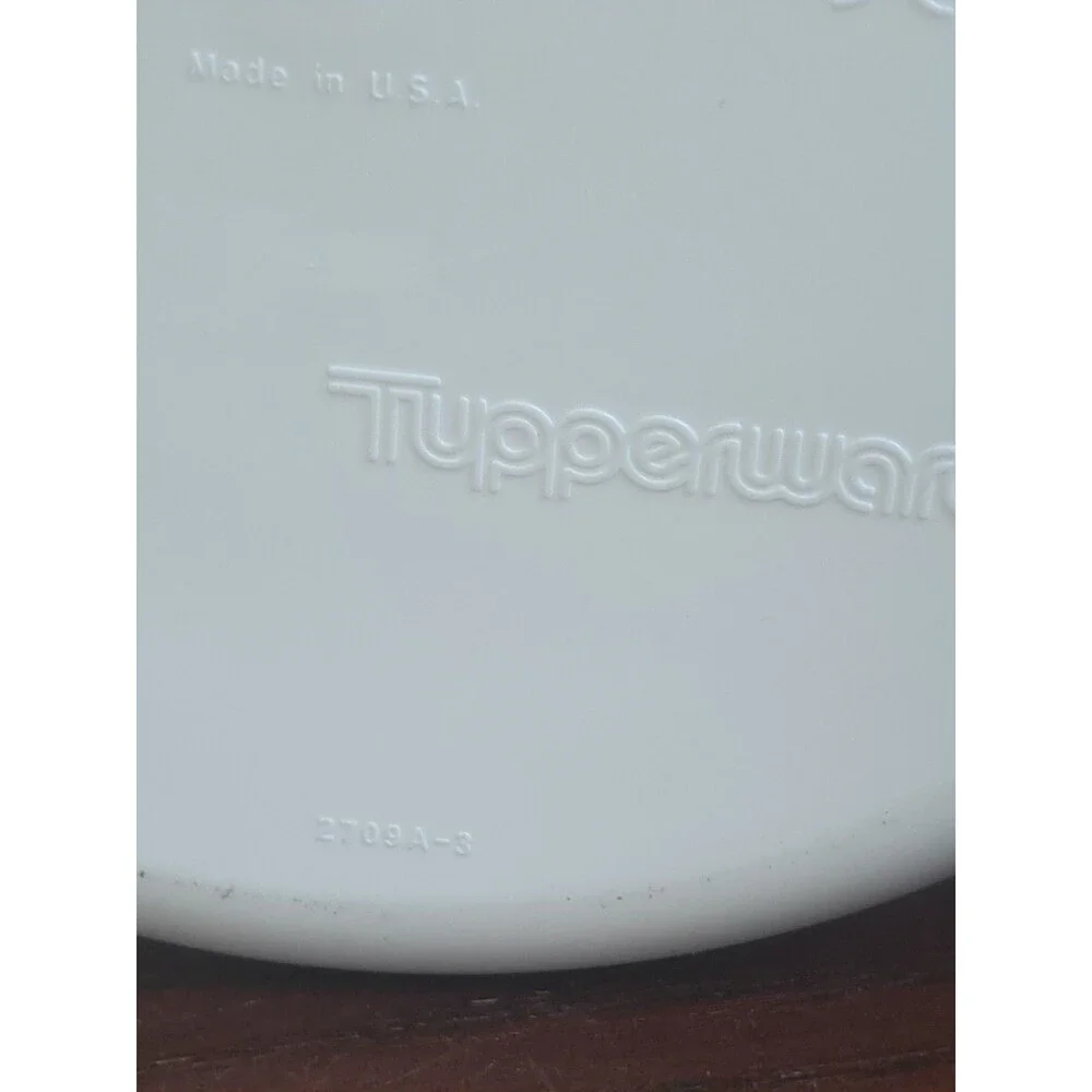 Vtg Tupperware One Touch Canister White With Hunter Green Lid 2709A-3.
